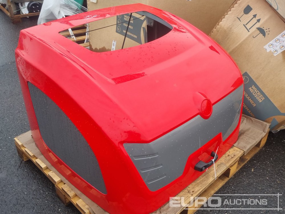 Unused Wacker Neuson Engine Cover - هود - آلات البناء: صور 1 Unused Wacker Neuson Engine Cover - هود - آلات البناء: صور 1