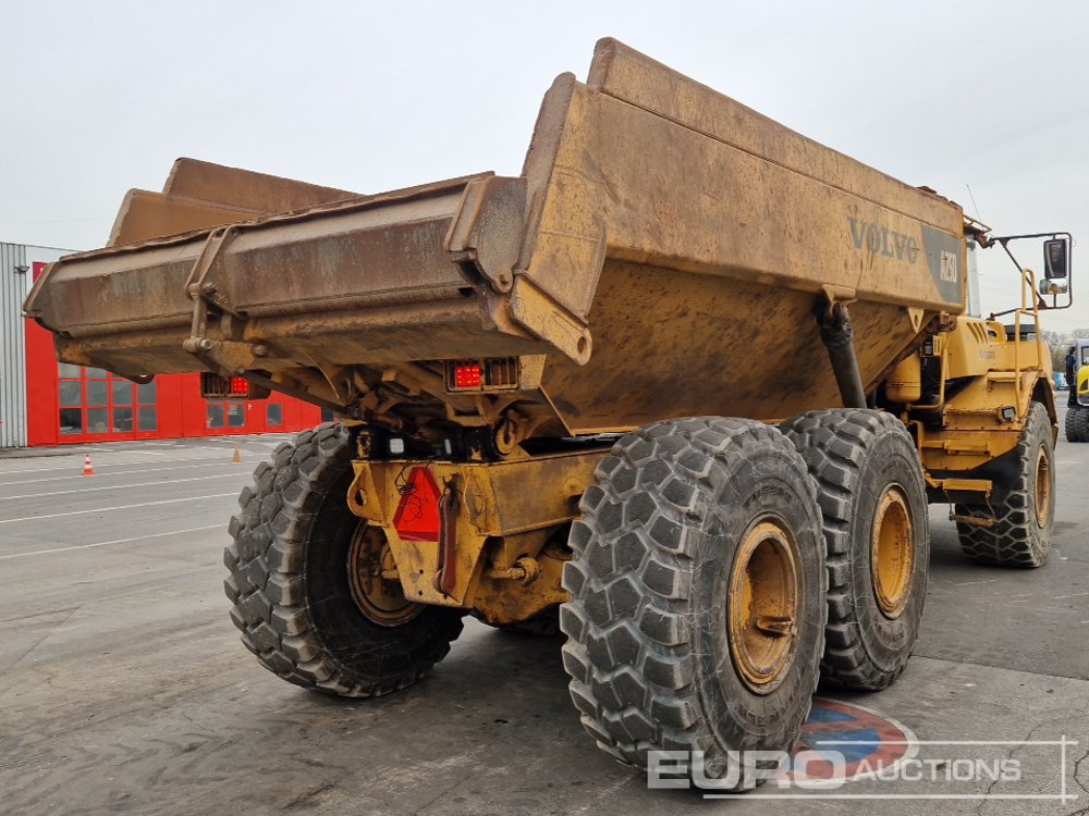 Volvo A25D - شاحنة مفصلية: صور 5 Volvo A25D - شاحنة مفصلية: صور 5