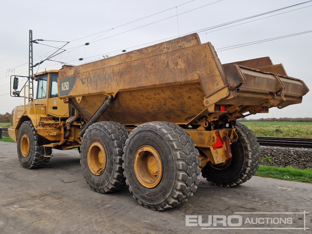 Volvo A25D - شاحنة مفصلية: صور 3 Volvo A25D - شاحنة مفصلية: صور 3