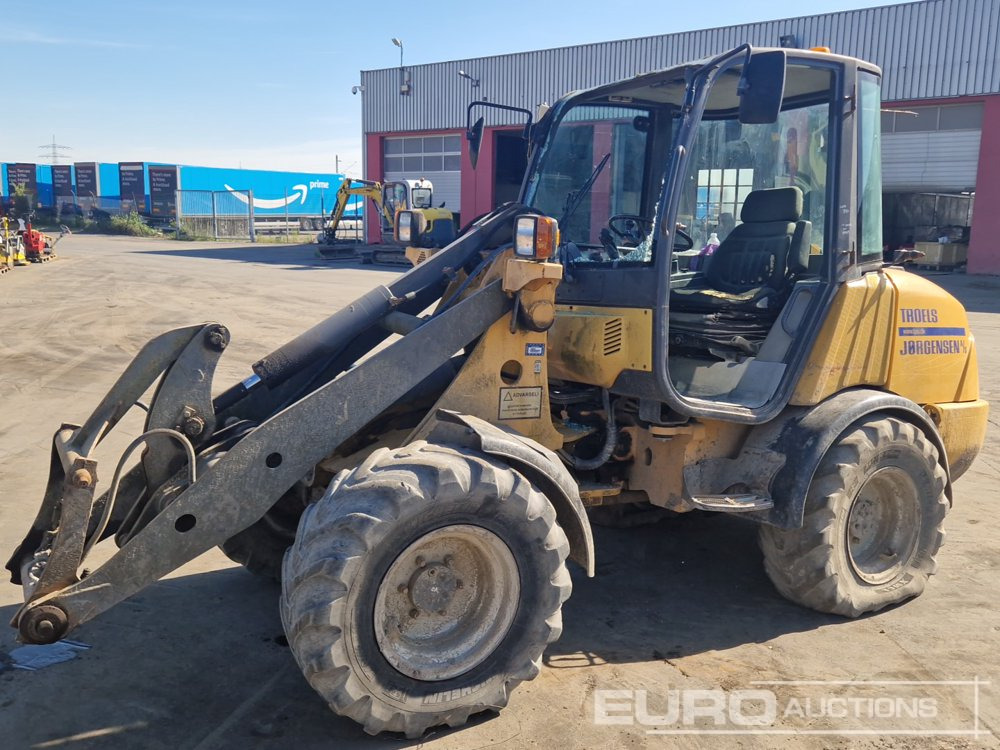 Volvo L25B-P - اللودر بعجل: صور 1 Volvo L25B-P - اللودر بعجل: صور 1