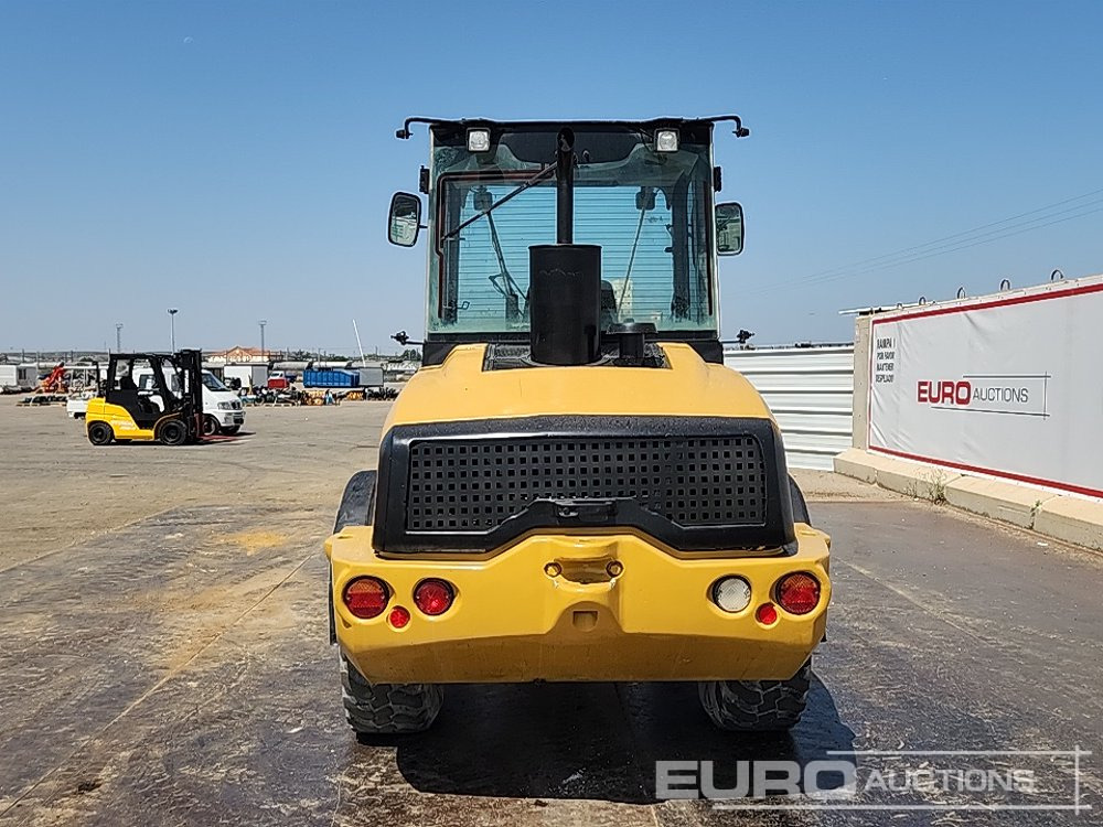 2010 CAT 908H - اللودر بعجل: صور 4 2010 CAT 908H - اللودر بعجل: صور 4