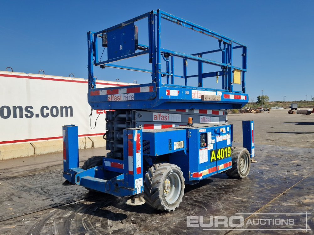 2012 Genie GS4069RT - منصات هيدروليكية متنقلة: صور 1 2012 Genie GS4069RT - منصات هيدروليكية متنقلة: صور 1