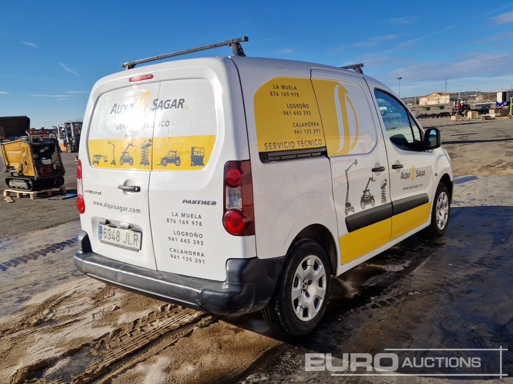 2016 Peugeot Partner 1.6HDI - الشاحنات الصغيرة: صور 5 2016 Peugeot Partner 1.6HDI - الشاحنات الصغيرة: صور 5