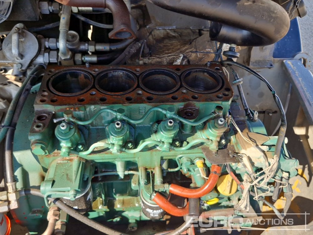 اللودر بعجل 2016 Volvo L28F: صور 33