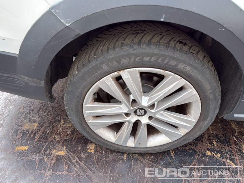 سيارة 2018 Seat LEON XPERIENCE: صور 12