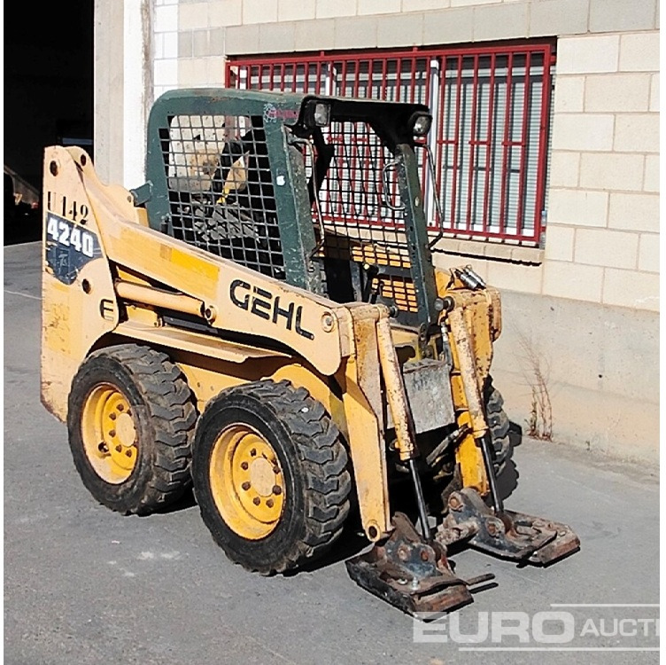 Gehl SL4240 - شيول صغير: صور 3 Gehl SL4240 - شيول صغير: صور 3