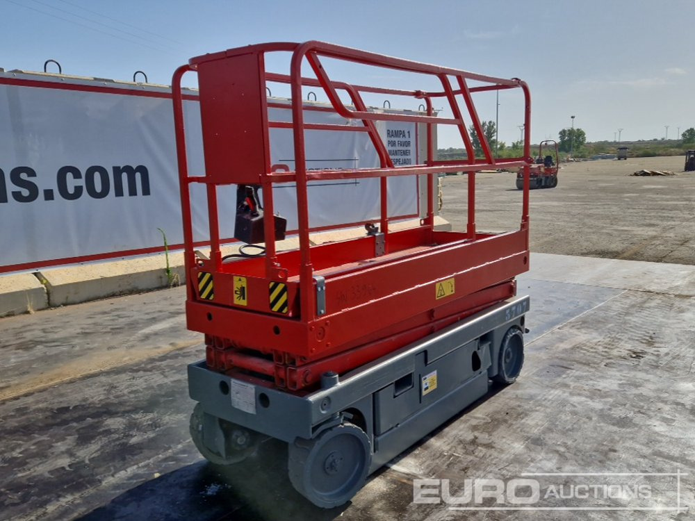 Haulotte Compact 8 - منصات هيدروليكية متنقلة: صور 1 Haulotte Compact 8 - منصات هيدروليكية متنقلة: صور 1