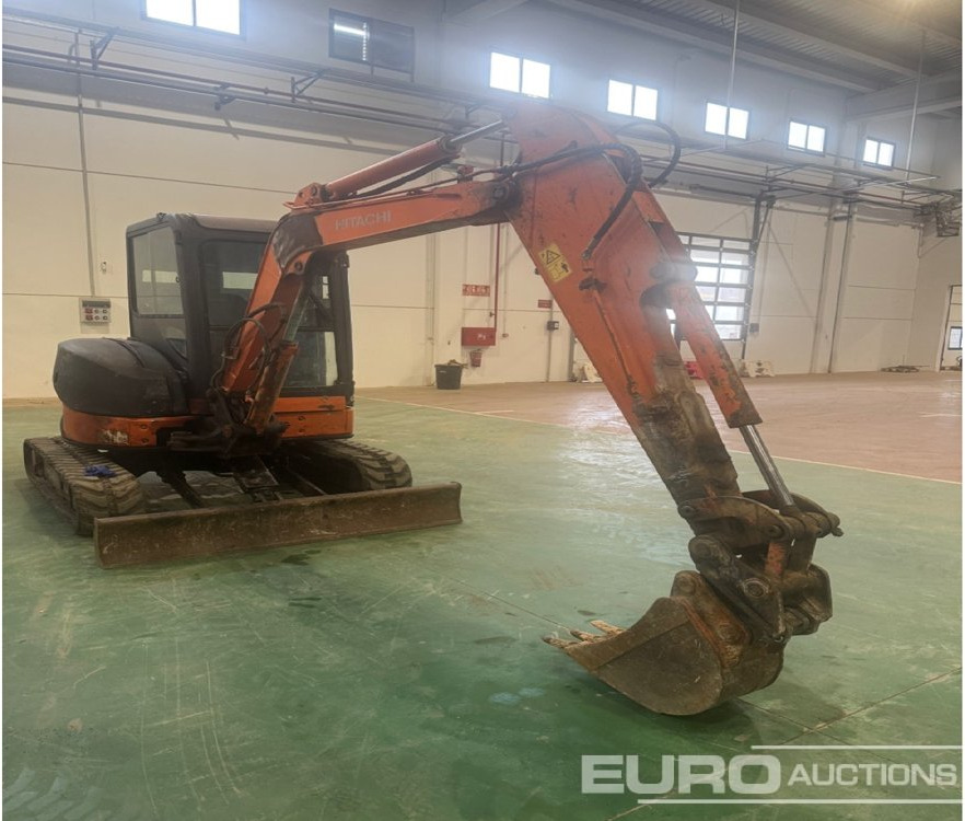 Hitachi ZX35U-2 - حفارة مصغرة: صور 2 Hitachi ZX35U-2 - حفارة مصغرة: صور 2