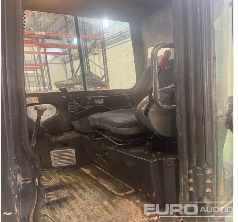 Hitachi ZX35U-2 - حفارة مصغرة: صور 5 Hitachi ZX35U-2 - حفارة مصغرة: صور 5