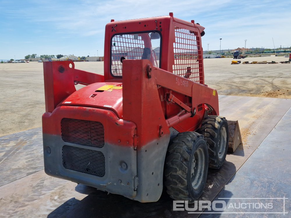 Komatsu SK-714 - شيول صغير: صور 5 Komatsu SK-714 - شيول صغير: صور 5