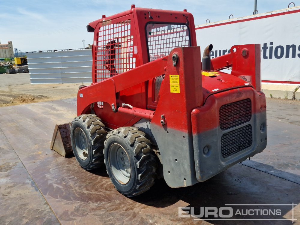 Komatsu SK-714 - شيول صغير: صور 3 Komatsu SK-714 - شيول صغير: صور 3