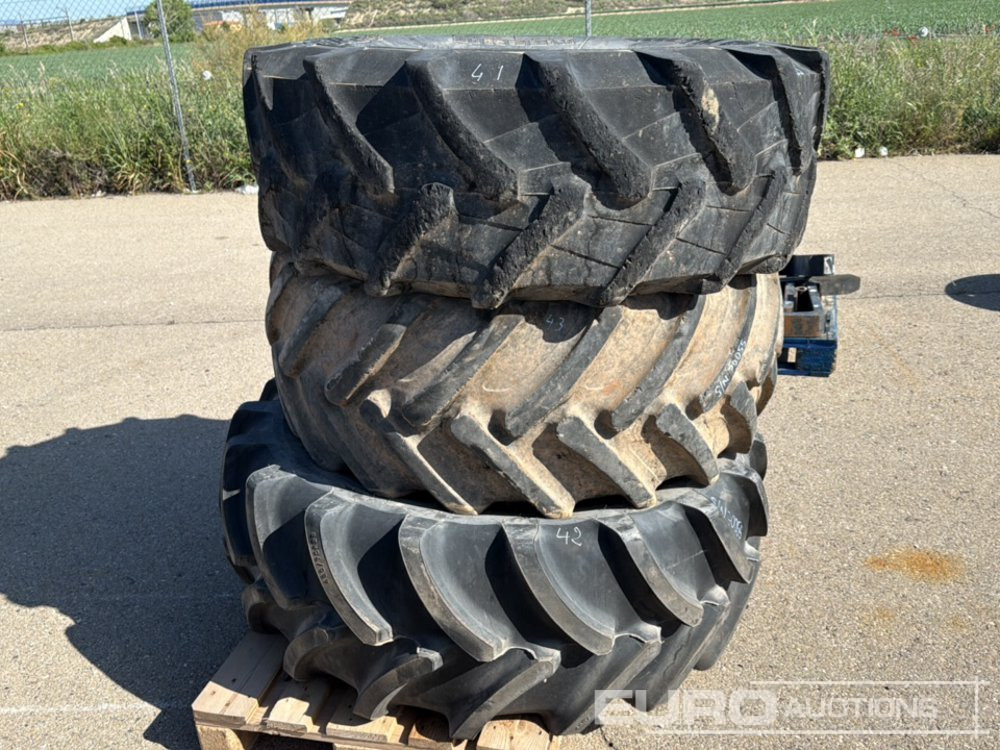 Pallet of Tyres Pireli 420/85-24, Firestone 480/70-28, Alliance 460/70-24 - الإطارات: صور 4 Pallet of Tyres Pireli 420/85-24, Firestone 480/70-28, Alliance 460/70-24 - الإطارات: صور 4