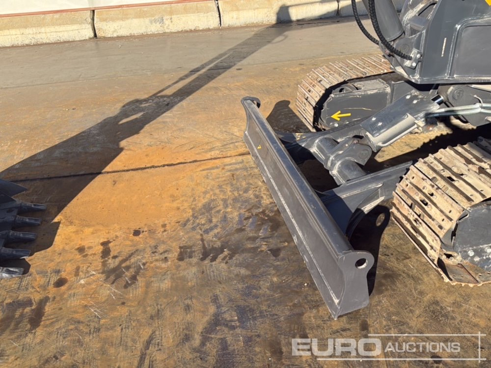 حفارة مصغرة Unused 2025 XCMG XE60GA: صور 17