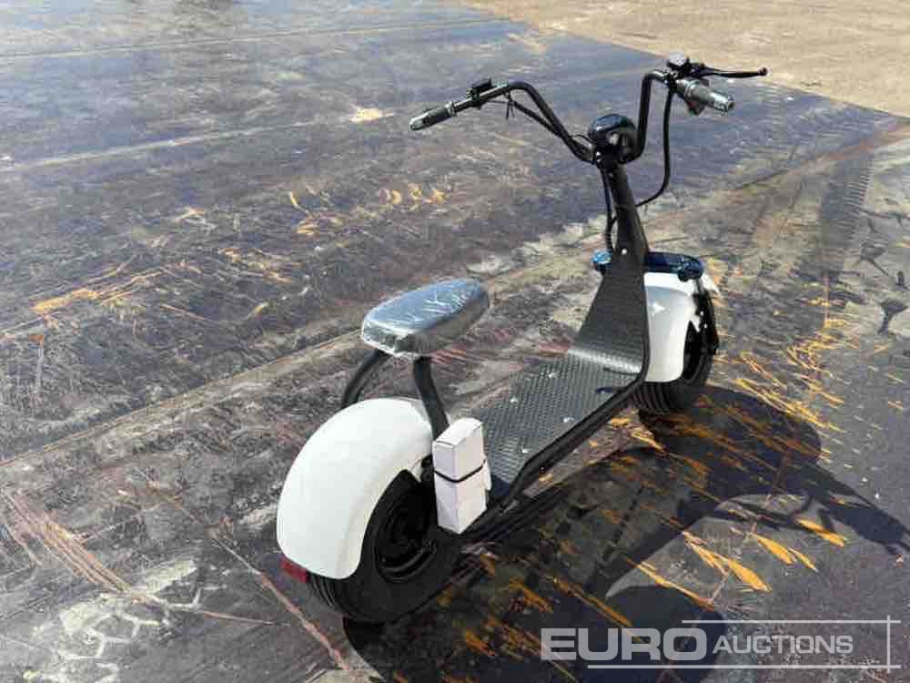 Unused City coco Electric Scooter Max Speed 40km/h, Autonomy 45km / Scooter Eléctrico - دراجة بخارية: صور 5 Unused City coco Electric Scooter Max Speed 40km/h, Autonomy 45km / Scooter Eléctrico - دراجة بخارية: صور 5