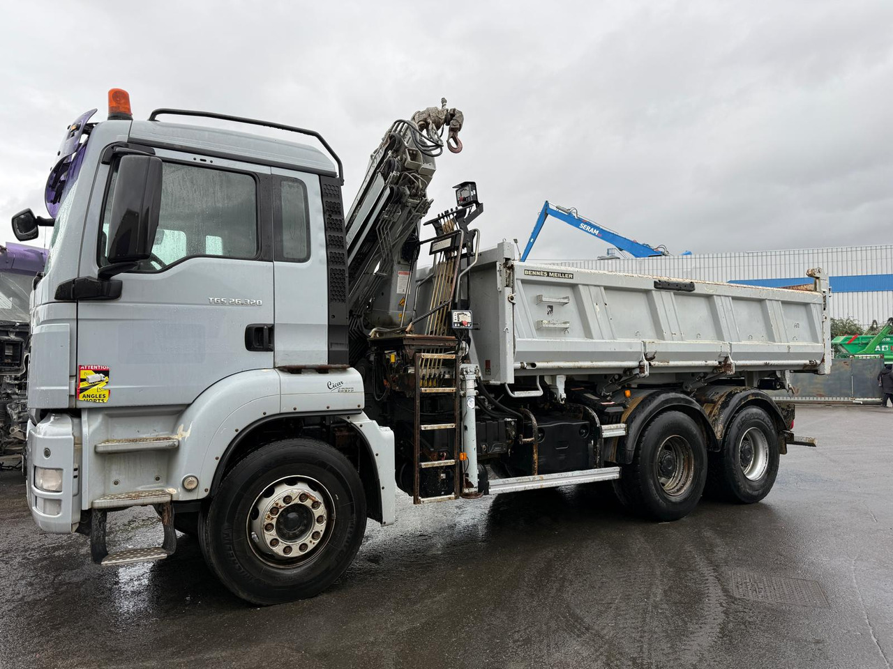 Camion porteur grue bi-benne MAN TGS 26.320 AB-504-HR - قلابات, شاحنة كرين: صور 2 Camion porteur grue bi-benne MAN TGS 26.320 AB-504-HR - قلابات, شاحنة كرين: صور 2