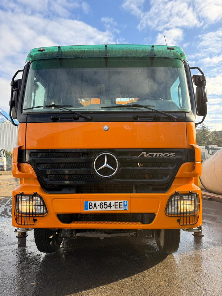 Camion pumi Mercedes Benz Actros 3241 BA-654-EE - مضخة خرسانة: صور 1 Camion pumi Mercedes Benz Actros 3241 BA-654-EE - مضخة خرسانة: صور 1