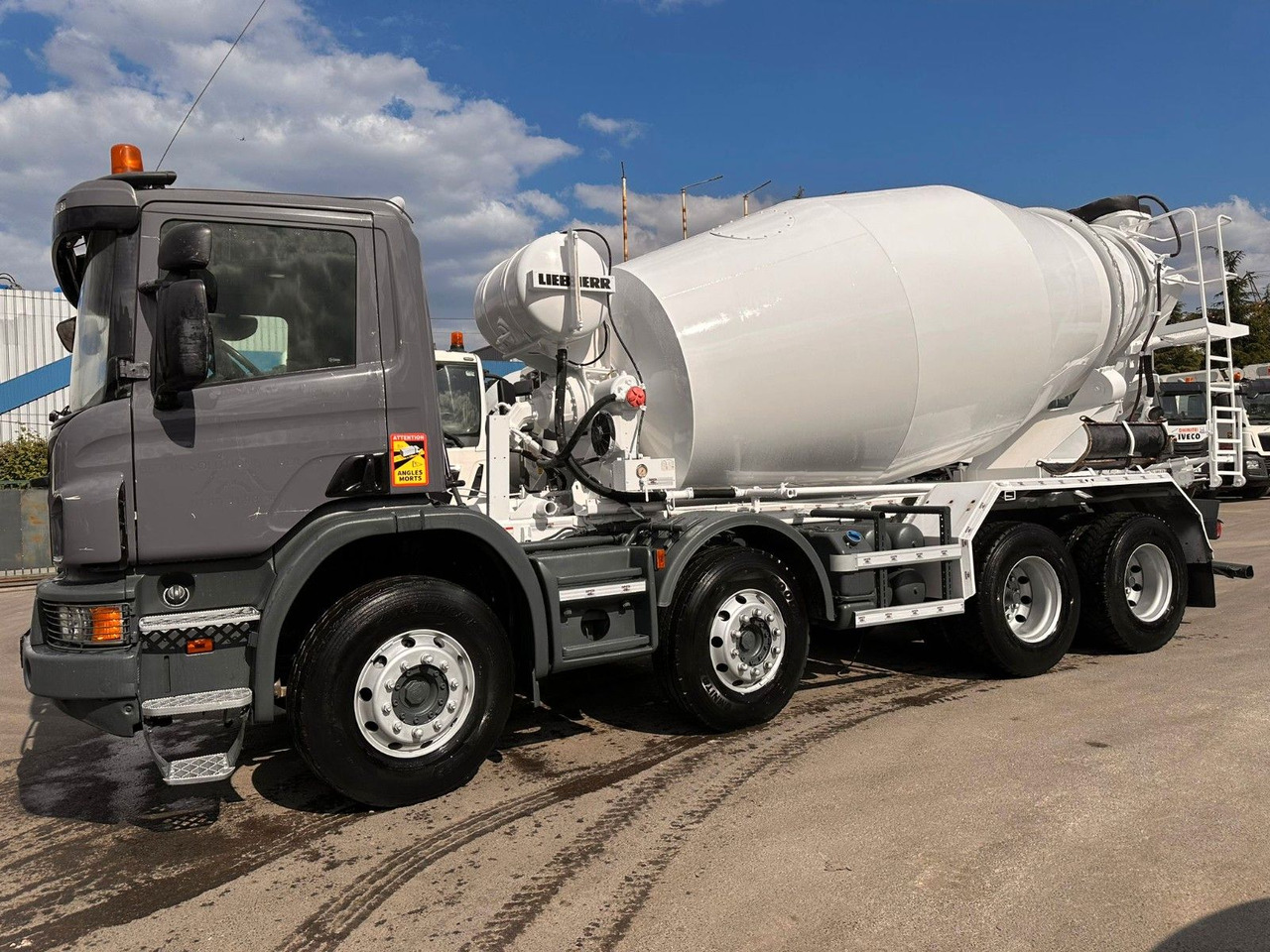 Scania P410 - شاحنة خلاطة خرسانة: صور 1 Scania P410 - شاحنة خلاطة خرسانة: صور 1