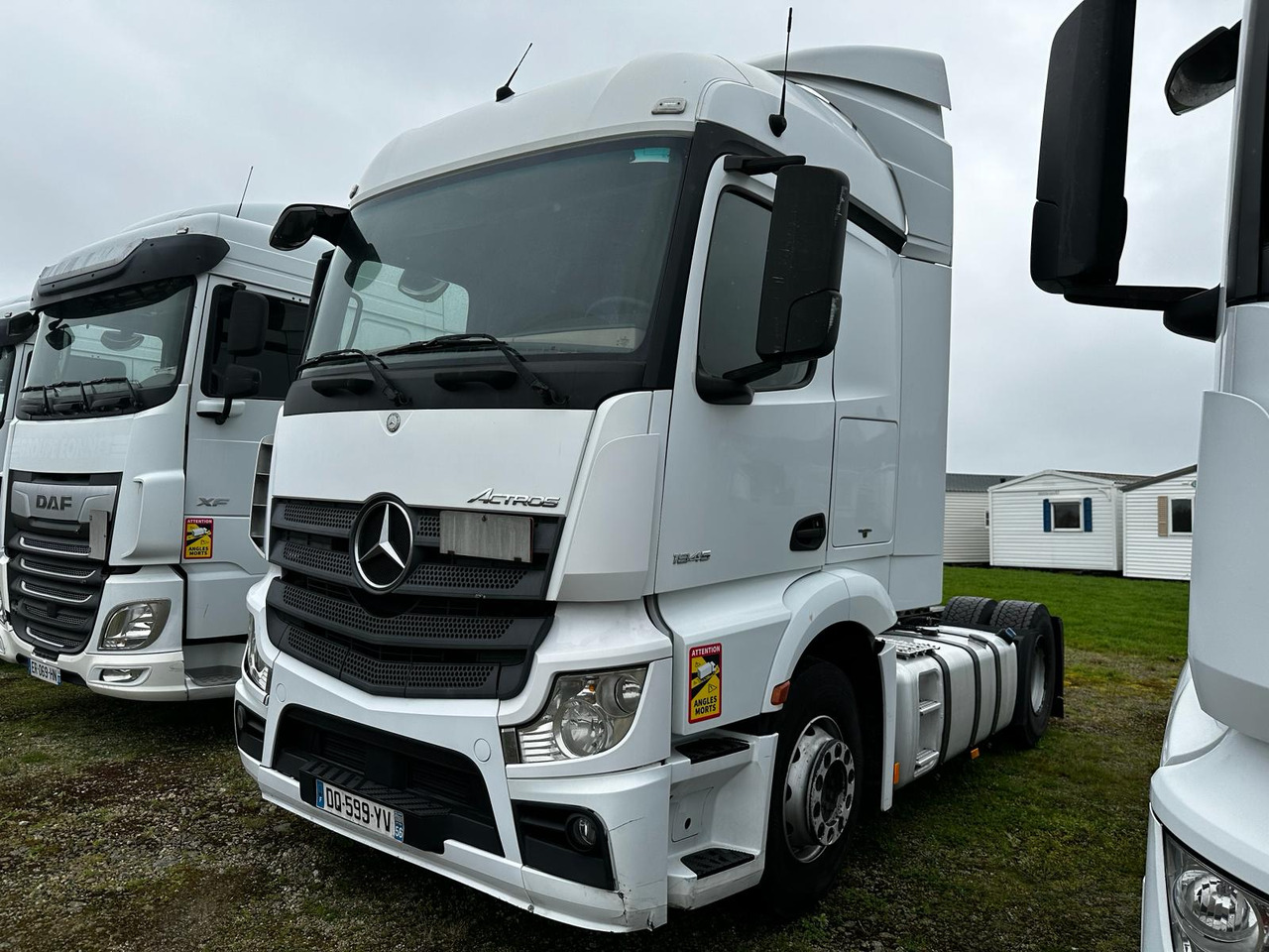 Tracteur routier Mercedes-Benz Actros 1845 DQ-599-YV - شاحنة جرار: صور 2 Tracteur routier Mercedes-Benz Actros 1845 DQ-599-YV - شاحنة جرار: صور 2