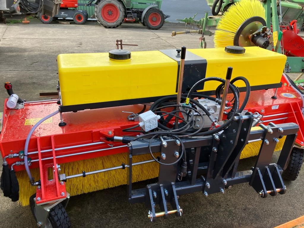 Adler KS 750 - المعدات لتربية الماشية: صور 5 Adler KS 750 - المعدات لتربية الماشية: صور 5