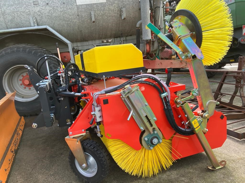 Adler KS 750 - المعدات لتربية الماشية: صور 3 Adler KS 750 - المعدات لتربية الماشية: صور 3