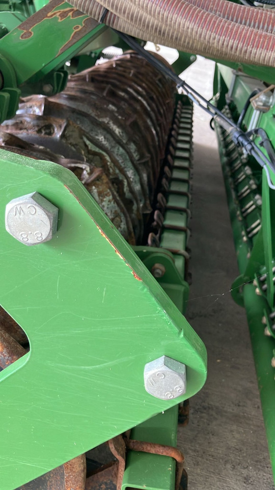 Amazone AD-P 3000 Spezial - معدات بذار: صور 5 Amazone AD-P 3000 Spezial - معدات بذار: صور 5