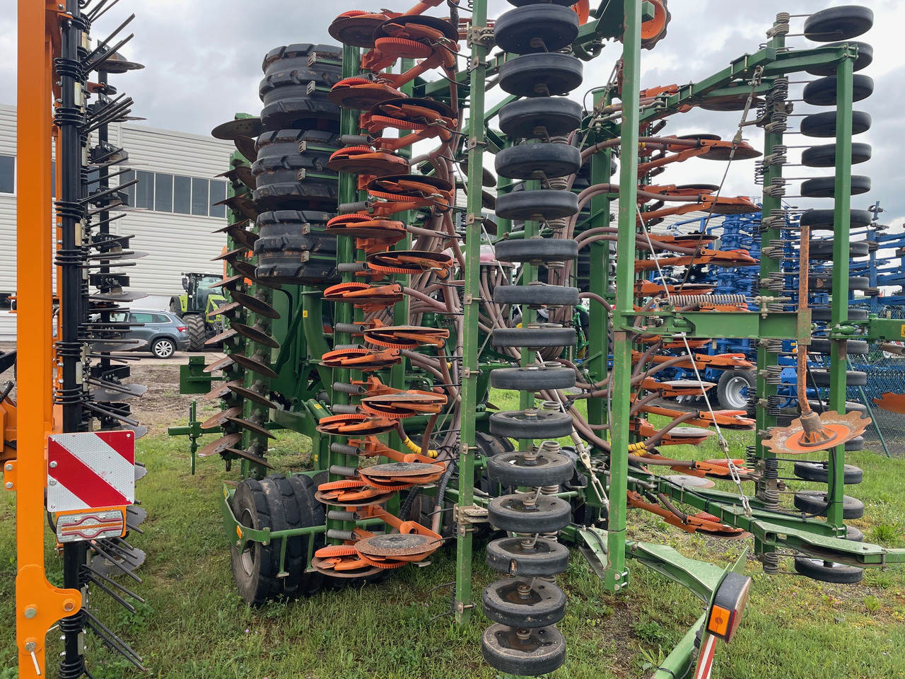 Amazone Cirrus 6001 Special - معدات بذار: صور 4 Amazone Cirrus 6001 Special - معدات بذار: صور 4