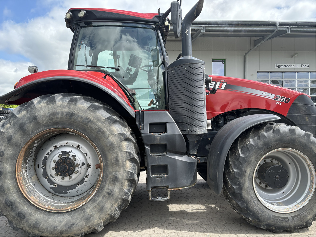 Case IH CVX 310 - جرار: صور 2 Case IH CVX 310 - جرار: صور 2