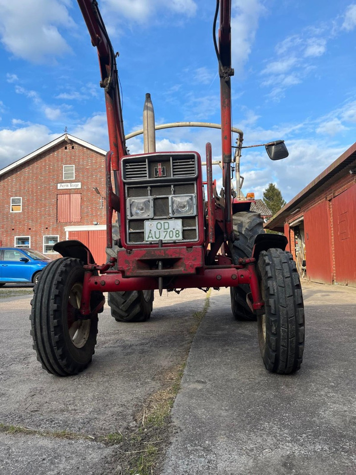 Case IH IHC 633 - جرار: صور 4 Case IH IHC 633 - جرار: صور 4
