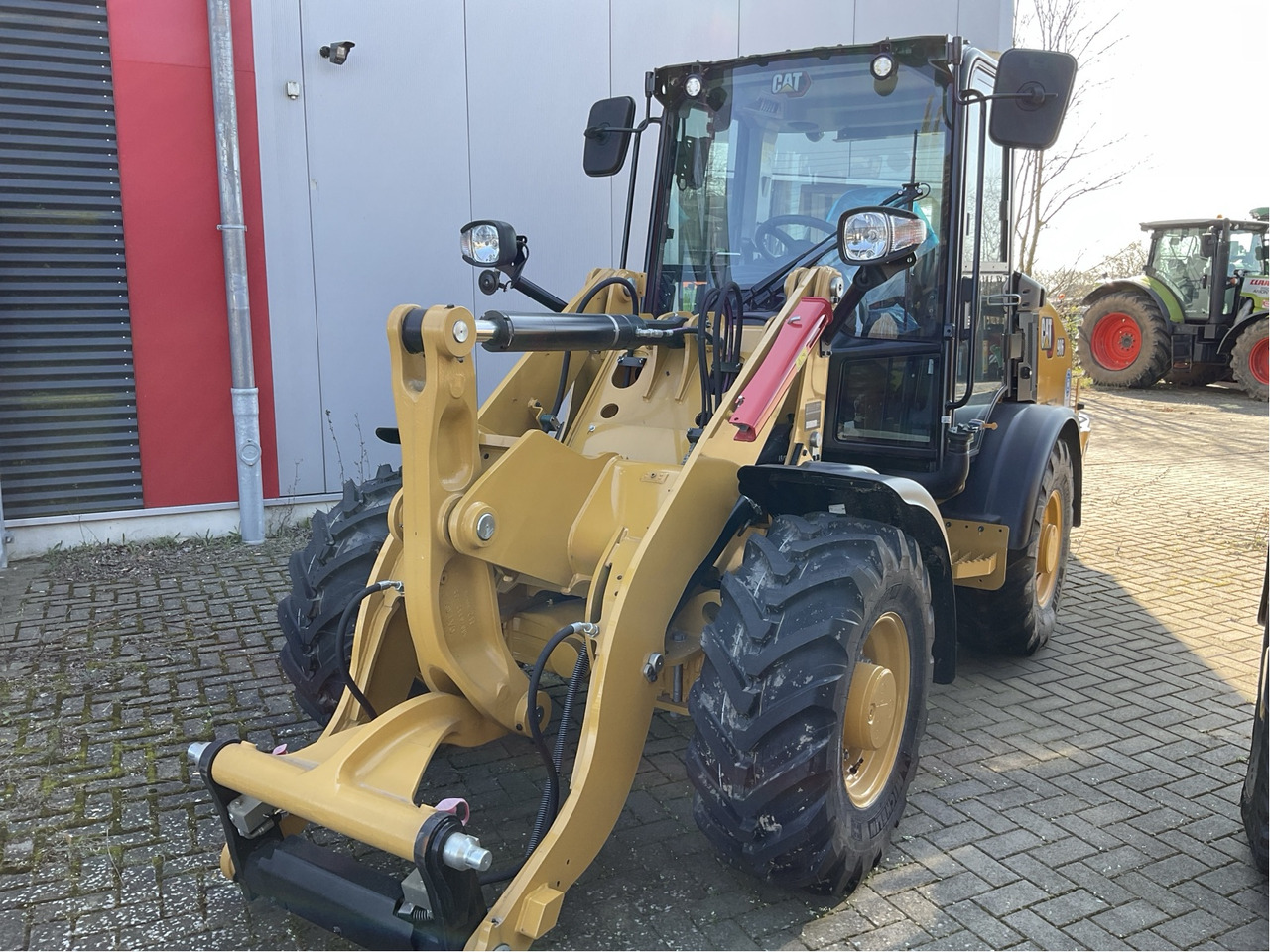 Caterpillar 906 - اللودر بعجل: صور 1 Caterpillar 906 - اللودر بعجل: صور 1