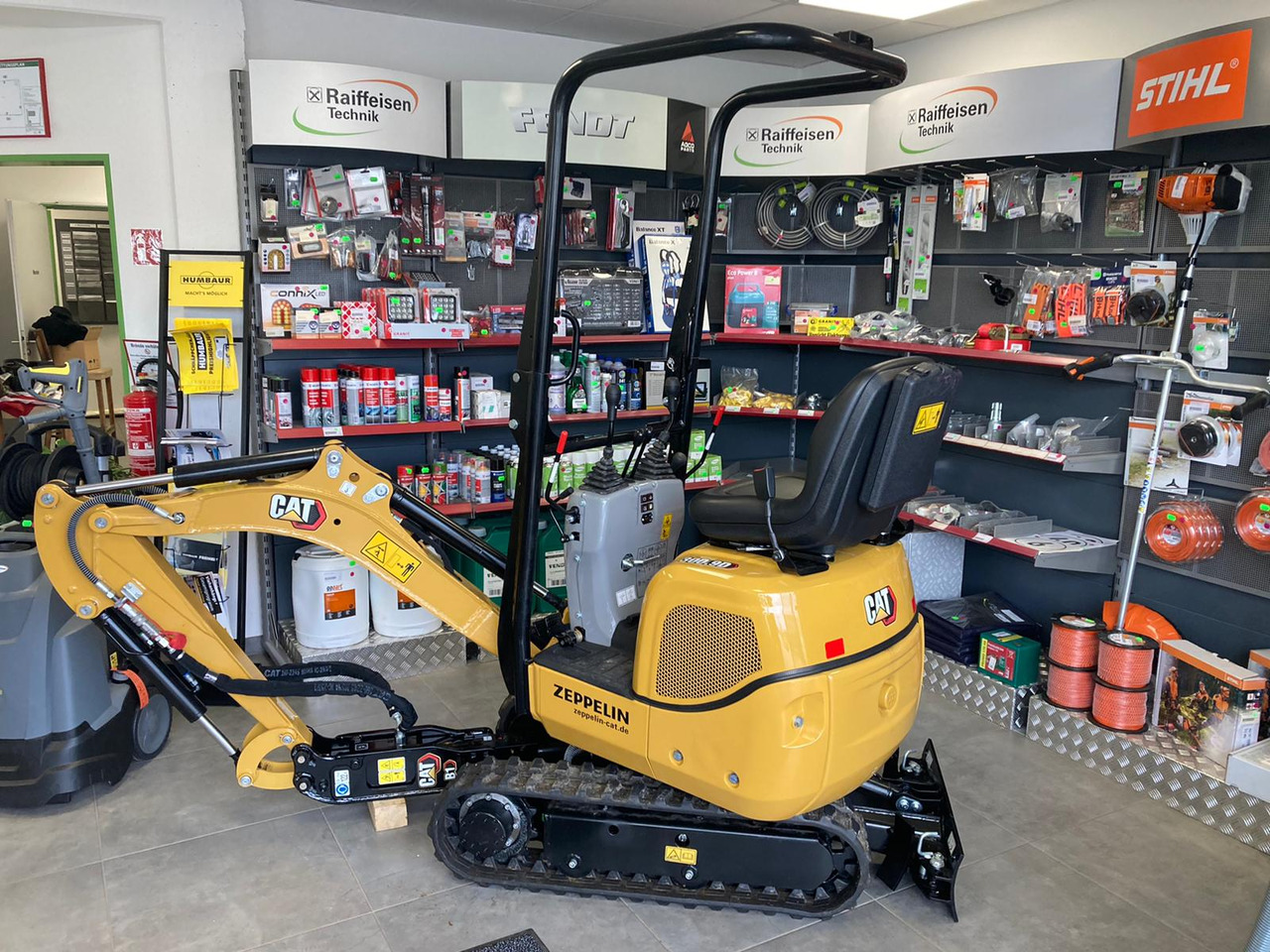 Caterpillar Mobilbagger 300.9D - حفارة: صور 1 Caterpillar Mobilbagger 300.9D - حفارة: صور 1