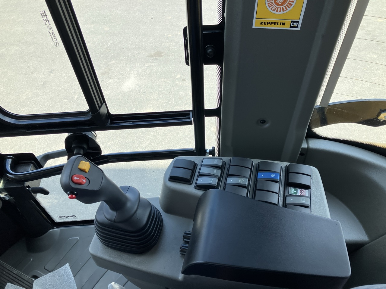 Caterpillar Zeppelin ZL60T - لودر: صور 3 Caterpillar Zeppelin ZL60T - لودر: صور 3