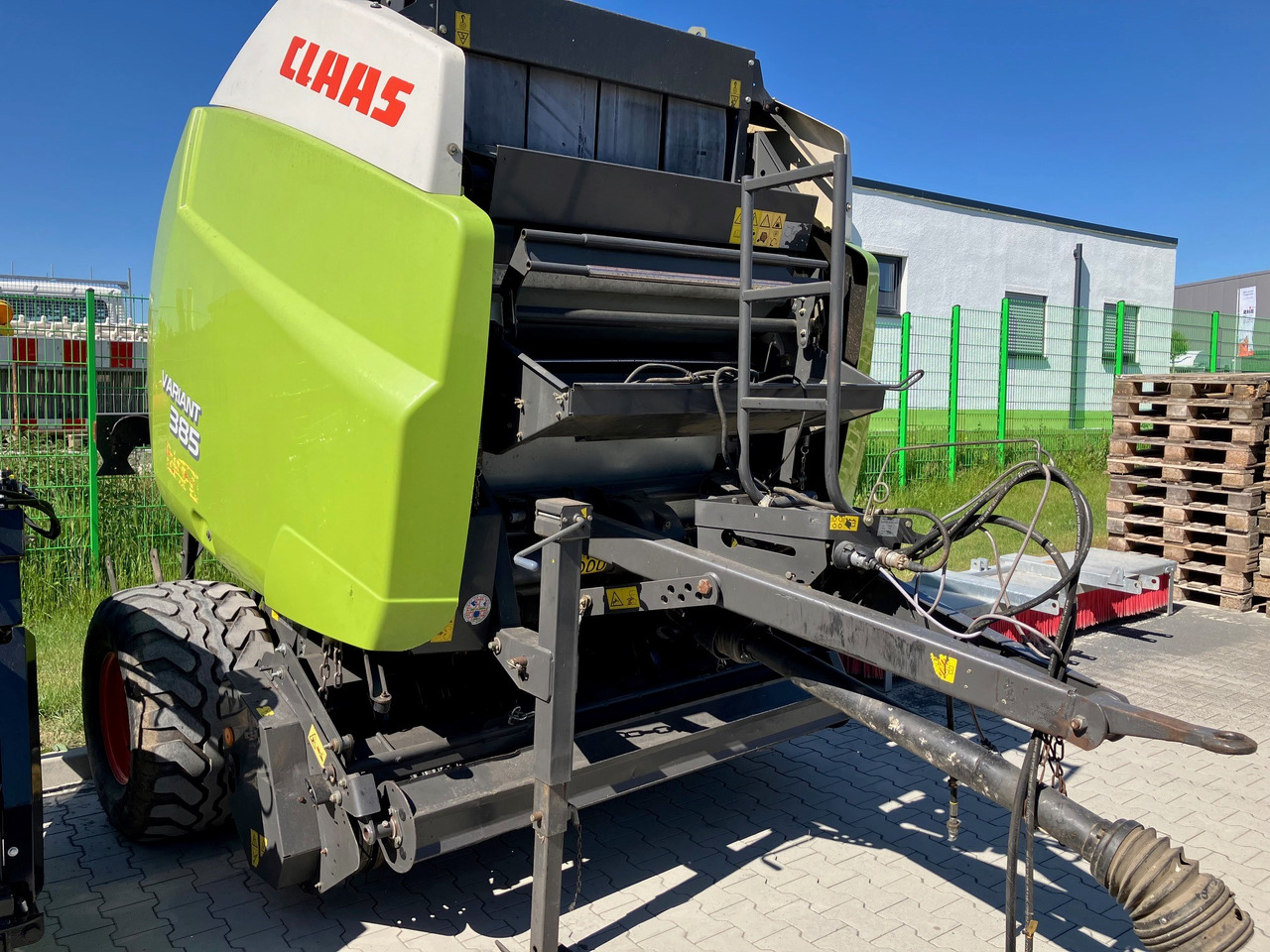 Claas 385 RC - معدات القش: صور 4 Claas 385 RC - معدات القش: صور 4