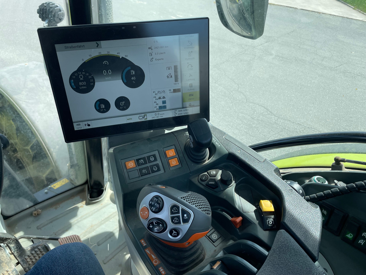 Claas Arion 660 C-matic - جرار: صور 4 Claas Arion 660 C-matic - جرار: صور 4