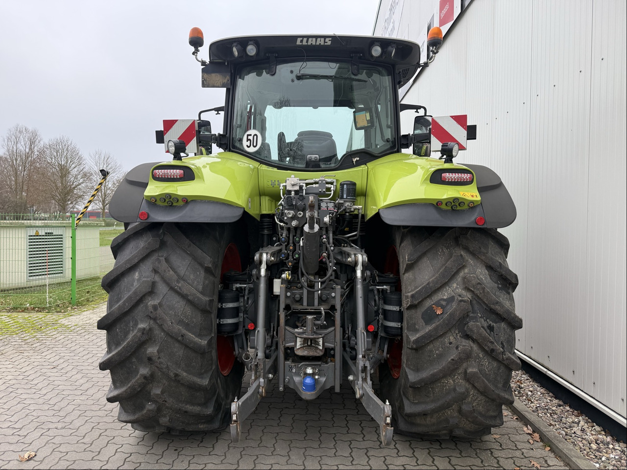 Claas Axion 870 C-Matic - جرار: صور 5 Claas Axion 870 C-Matic - جرار: صور 5