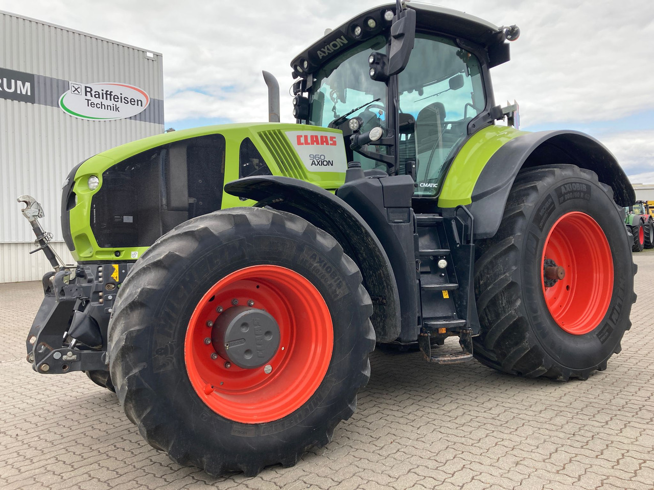 Claas Axion 960 CMATIC - جرار: صور 1 Claas Axion 960 CMATIC - جرار: صور 1