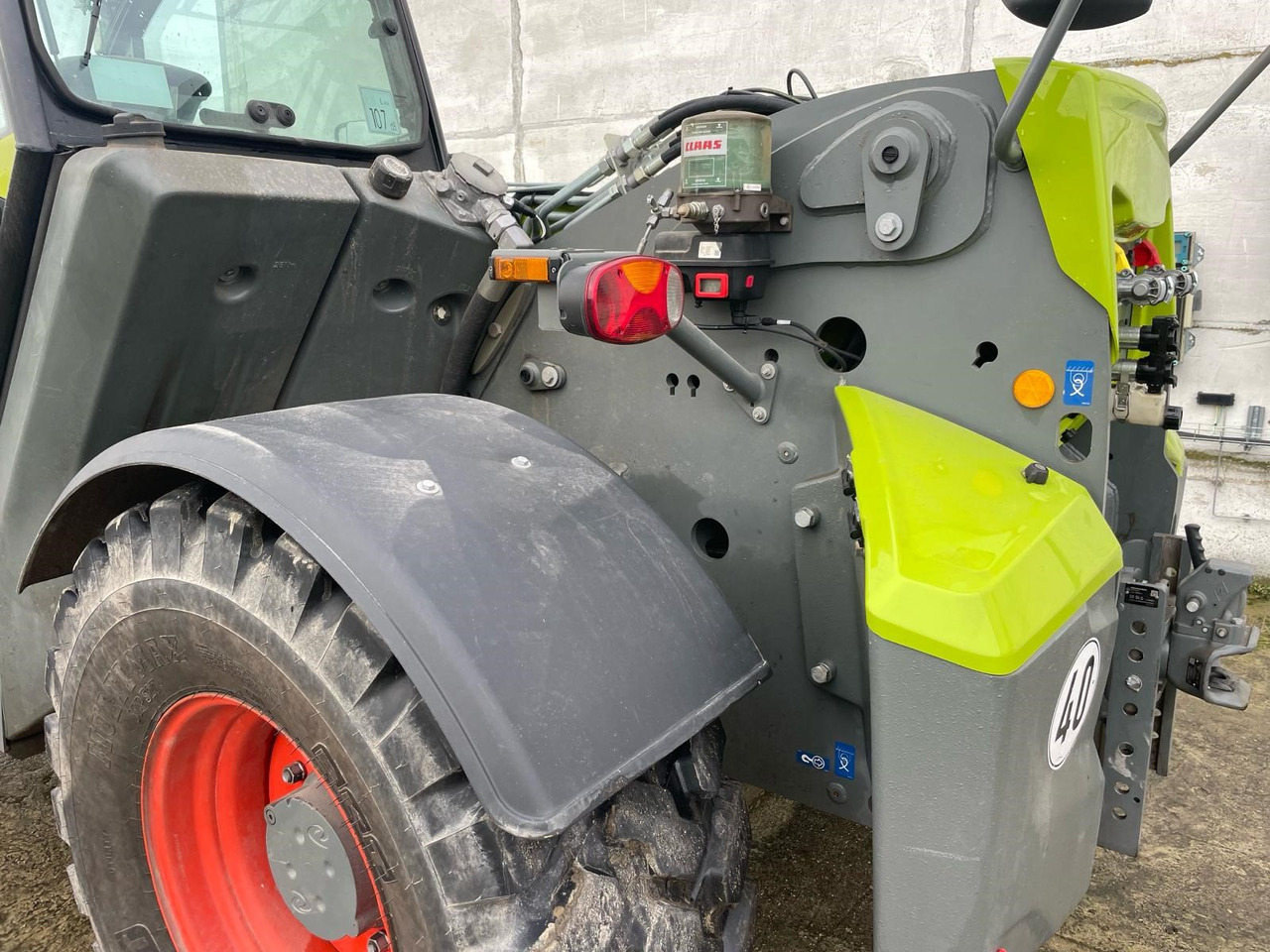 لودر Claas Scorpion 746 Variopower: صور 11