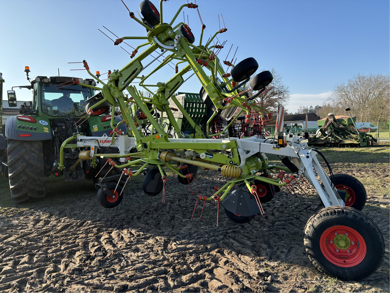 Claas Volto 1300 Wender - لمّامَة القش: صور 4 Claas Volto 1300 Wender - لمّامَة القش: صور 4