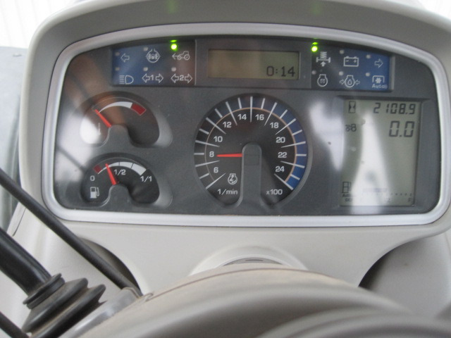 Deutz-Fahr 7250 TTV - جرار: صور 3 Deutz-Fahr 7250 TTV - جرار: صور 3