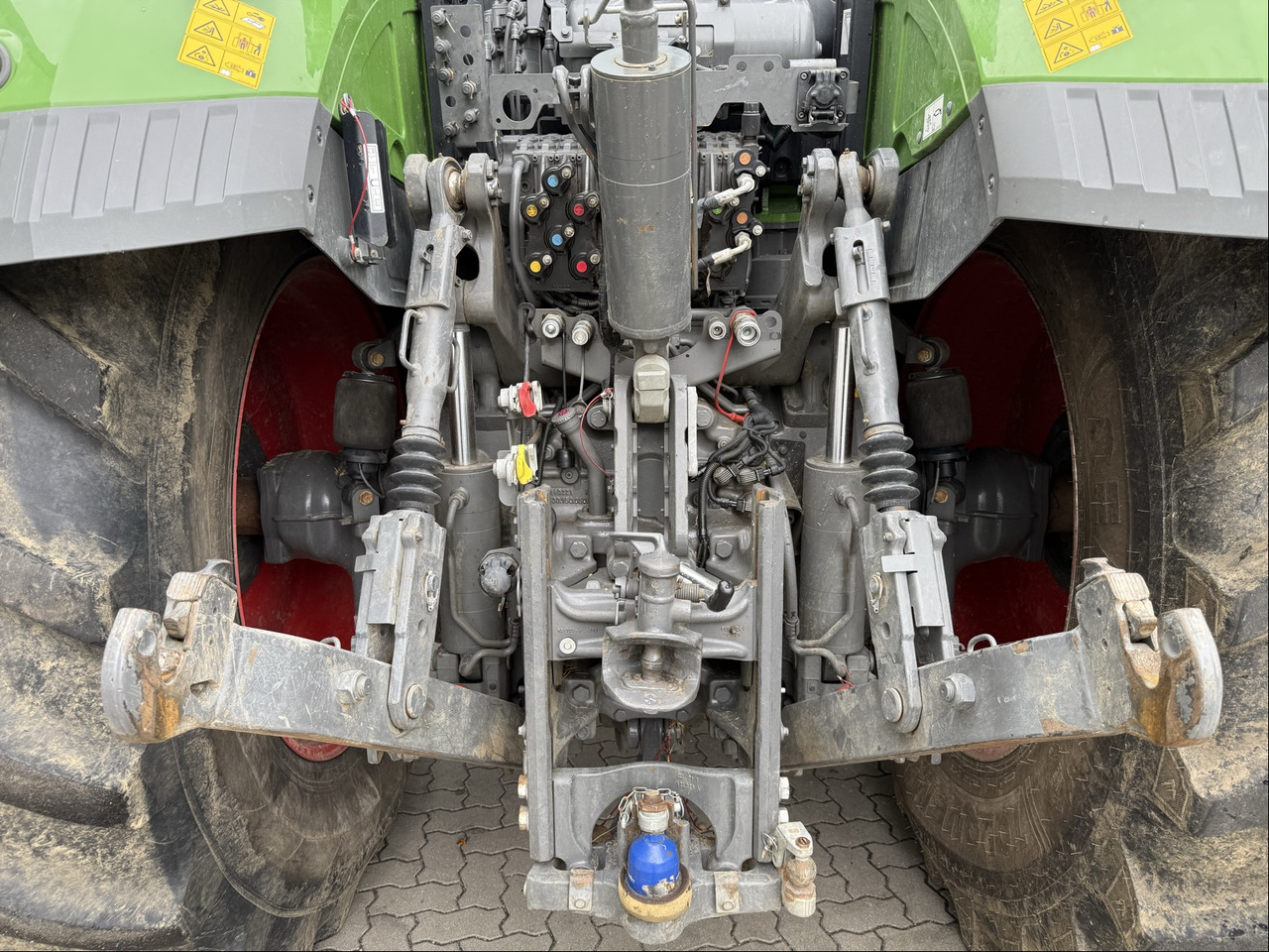 Fendt 1042 Vario Gen2 ProfiPlus - جرار: صور 4 Fendt 1042 Vario Gen2 ProfiPlus - جرار: صور 4