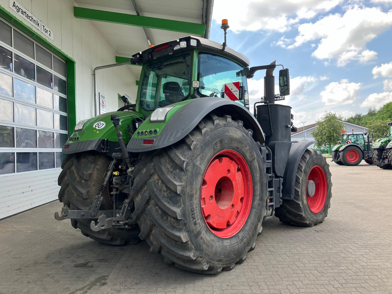 Fendt 1050 Vario Gen2 Profi Plus - جرار: صور 5 Fendt 1050 Vario Gen2 Profi Plus - جرار: صور 5