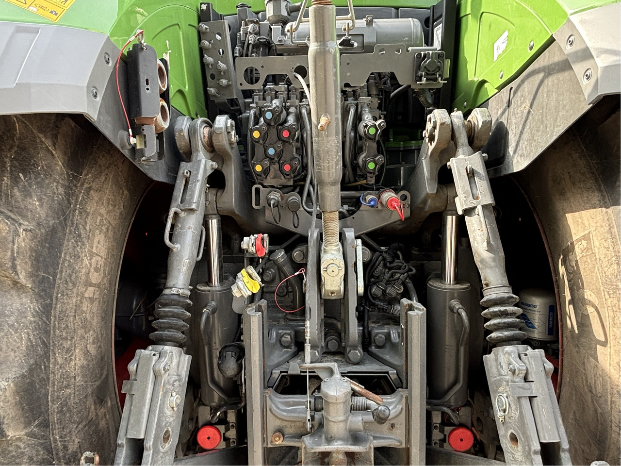 Fendt 1050 Vario Gen3 Profi Setting2 - جرار: صور 3 Fendt 1050 Vario Gen3 Profi Setting2 - جرار: صور 3
