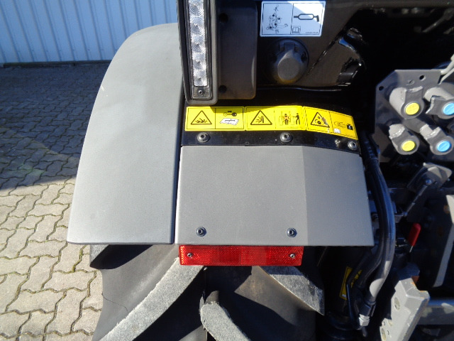 Fendt 207 V Vario Gen3 - جرار: صور 3 Fendt 207 V Vario Gen3 - جرار: صور 3