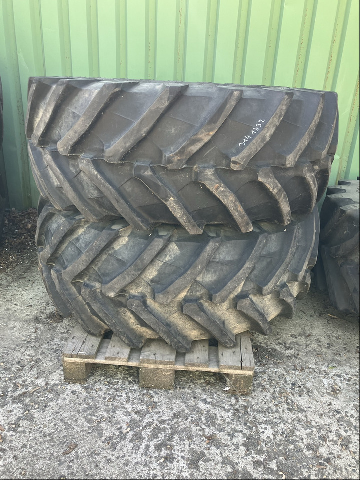 Fendt 2x Komplettrad 540/65R30 TB - الإطارات والجنوط: صور 1 Fendt 2x Komplettrad 540/65R30 TB - الإطارات والجنوط: صور 1