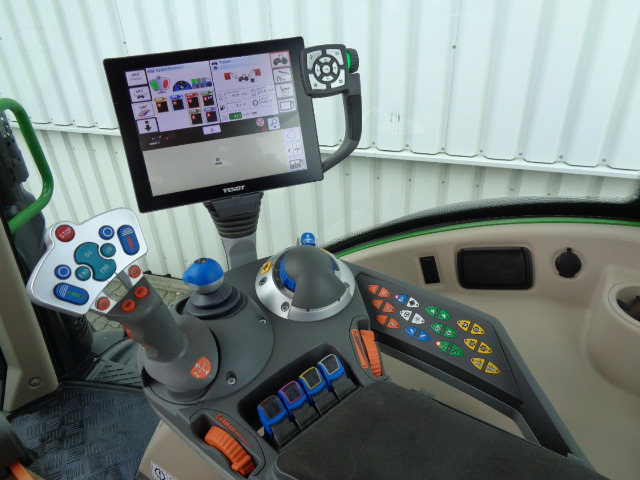Fendt 516 Vario S4 ProfiPlus - جرار: صور 5 Fendt 516 Vario S4 ProfiPlus - جرار: صور 5