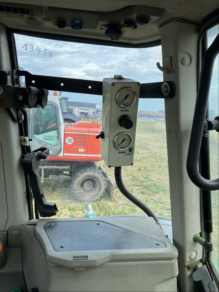 Fendt 718 Com3 Vario TMS - جرار: صور 2 Fendt 718 Com3 Vario TMS - جرار: صور 2