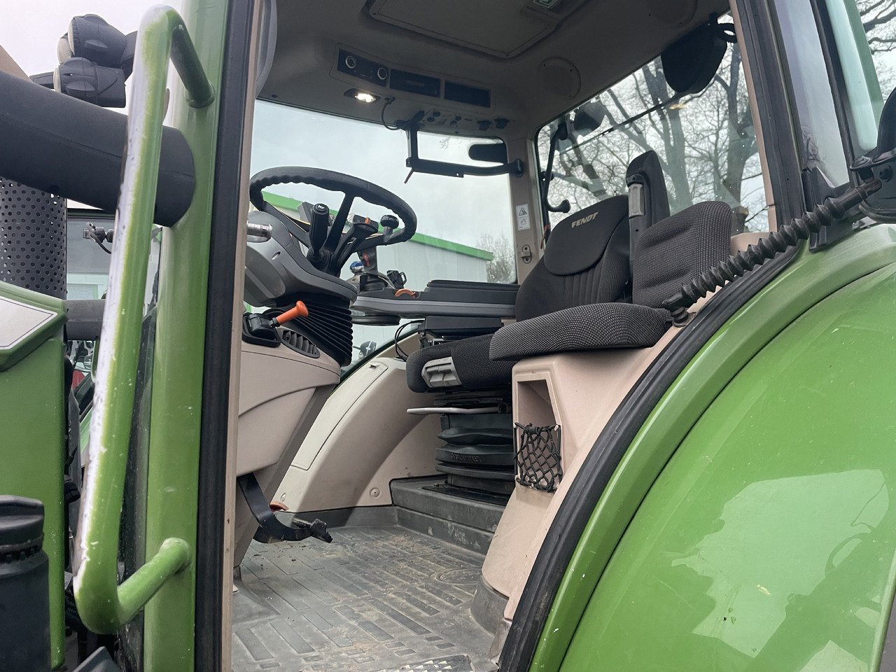Fendt 718 Power Plus - جرار: صور 5 Fendt 718 Power Plus - جرار: صور 5