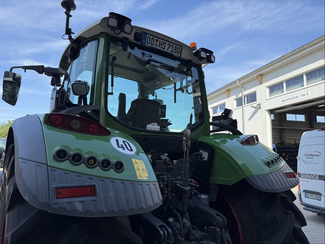 Fendt 718 Vario Gen6 PowerPlus - جرار: صور 5 Fendt 718 Vario Gen6 PowerPlus - جرار: صور 5