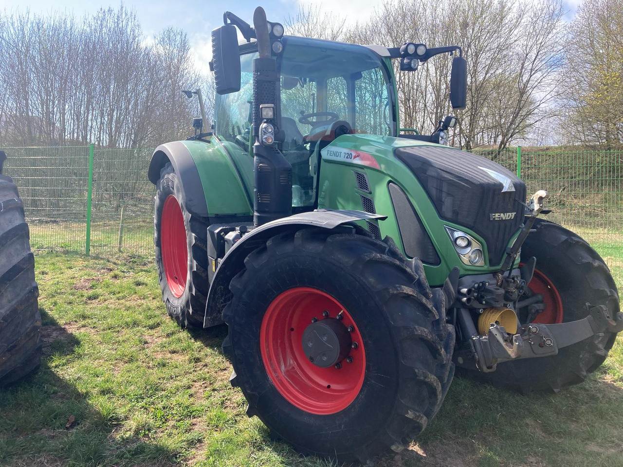 Fendt 720 Vario S4 ProfiPlus - جرار: صور 5 Fendt 720 Vario S4 ProfiPlus - جرار: صور 5