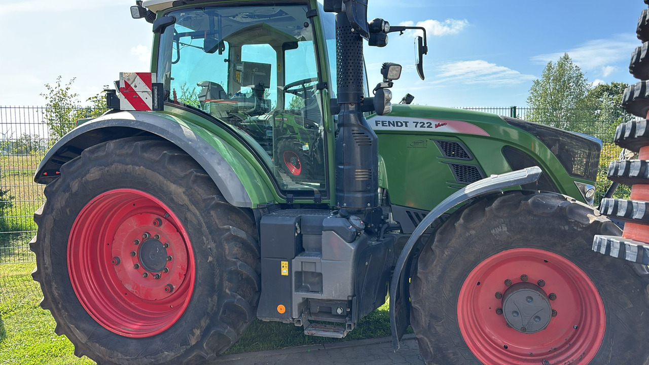 Fendt 722 Vario S4 ProfiPlus - جرار: صور 4 Fendt 722 Vario S4 ProfiPlus - جرار: صور 4
