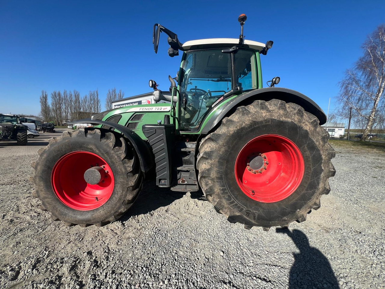 Fendt 722 - جرار: صور 1 Fendt 722 - جرار: صور 1